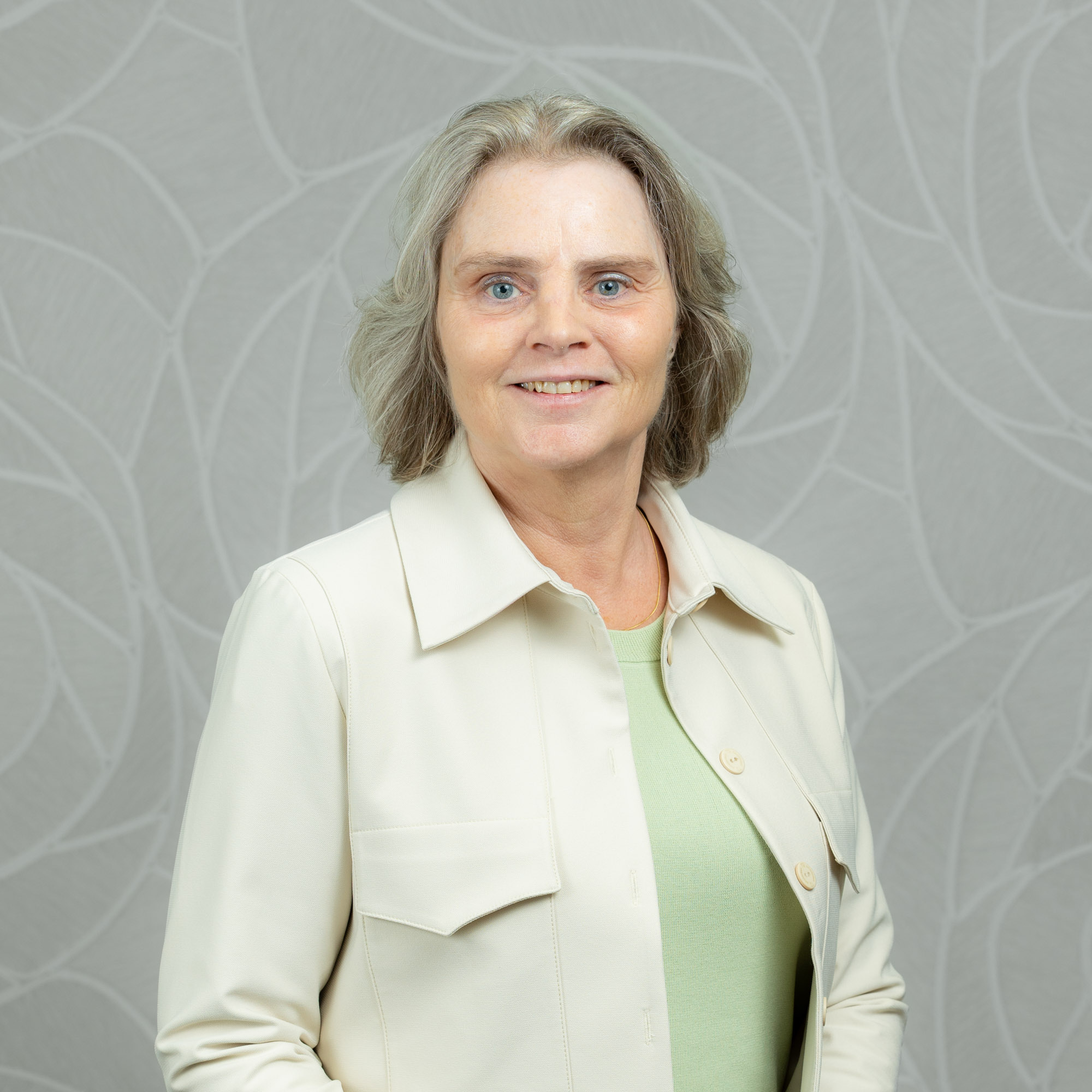 Irma van de Ridder, Senior-Adviseur (beroeps)aansprakelijkheid en bedrijven